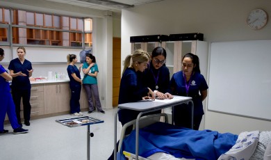 Estudiantes en taller práctico