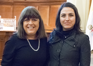 Profesora Paz Soto e Ivonne Corvalán